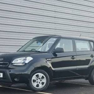 2011 Kia Soul 1.6 Manual 5-door SUV - Image 3
