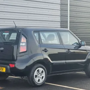 2011 Kia Soul 1.6 Manual 5-door SUV - Image 6