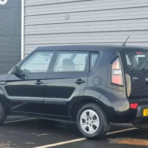 2011 Kia Soul 1.6 Manual 5-door SUV - Image 7