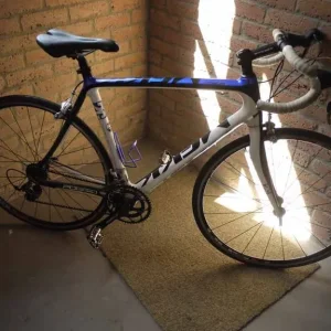 MEKK Poggio 2G Carbon Frame Racing Bike 54/55cm - Image 5