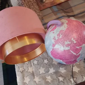 Global world lamp and wall art bundle - Image 2