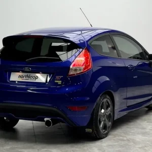 2017 Ford Fiesta 1.6T EcoBoost ST-3 Hatchback 3dr Petrol Manual Euro 6 (182 ps) Hatchback Petrol ... - Image 2