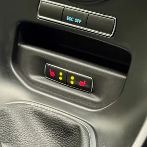2017 Ford Fiesta 1.6T EcoBoost ST-3 Hatchback 3dr Petrol Manual Euro 6 (182 ps) Hatchback Petrol ... - Image 4