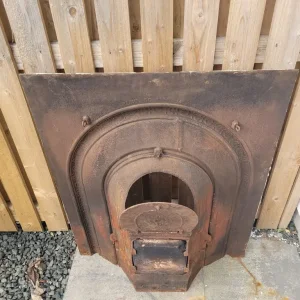 Cast iron fireplace - Image 3