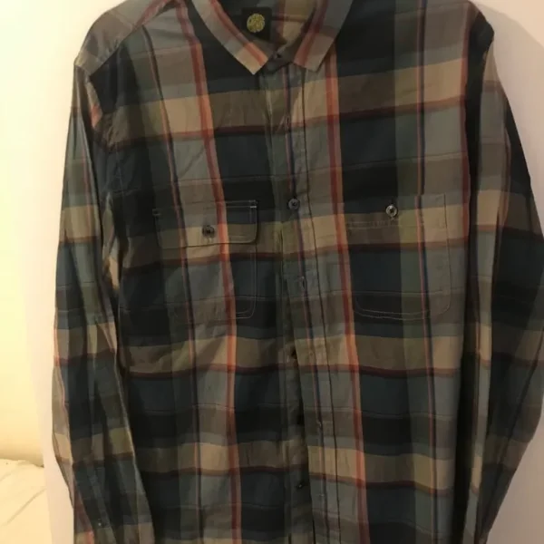Mens medium pretty green shirt