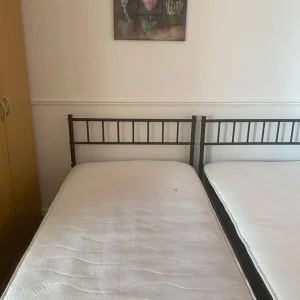 Double Room to Rent - Image 4
