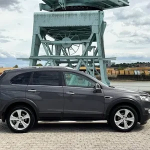 2011 Chevrolet Captiva 2.2 VCDi LTZ AWD 5dr Automatic Estate - Image 5
