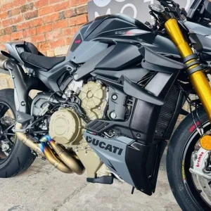 Ducati Streetfighter V4S - Image 7