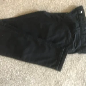 TOPMAN BLACK STRETCH SKINNY JEANS - W32, L32