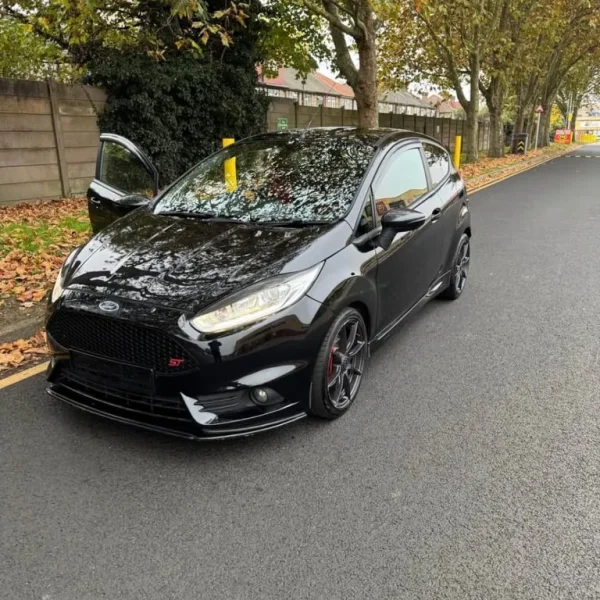 2016 Ford Fiesta ST-3 3-door hatchback