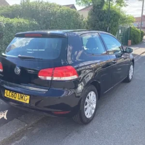 Volkswagen Golf 2010 1.4L Manual Hatchback 3 Doors - Image 2