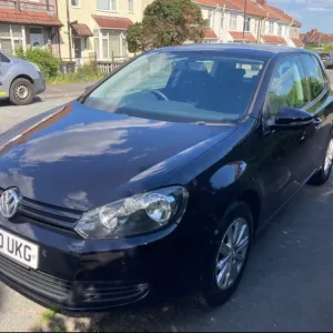 Volkswagen Golf 2010 1.4L Manual Hatchback 3 Doors - Image 4
