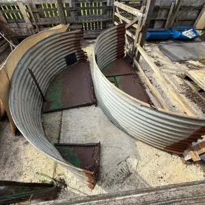 Pig Arc roof