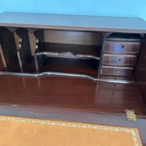 Vintage Wooden Bureau 4 Drawers with Key - Image 2
