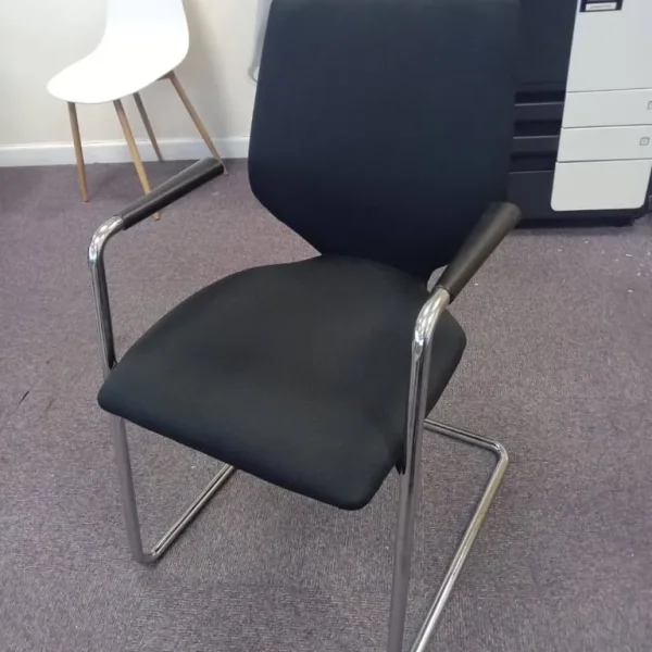Meeting room chairs *8