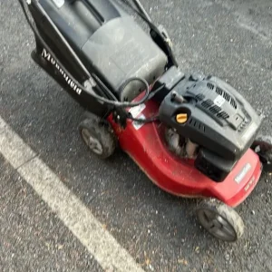 Mountfield lawn nower - Image 2