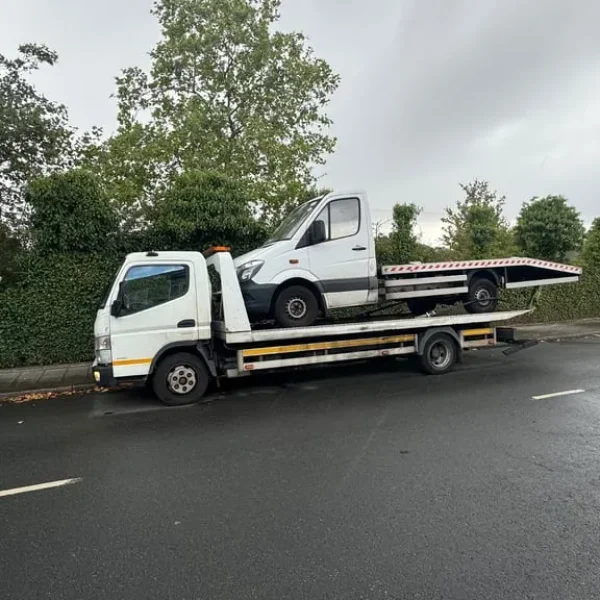 24/7 Breakdown Recovery and Tow Truck Service