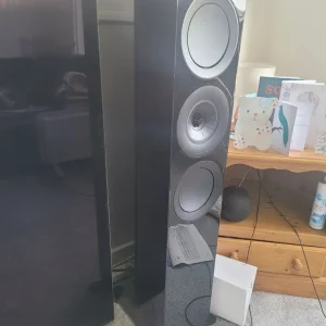 KEF R7 Floor Standing Speakers with Original Boxes - Image 2