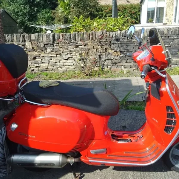 Vespa GTS 250