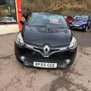 2015 Renault Clio DYNAMIQUE NAV DCI ECO Hatchback Diesel Manual - Image 2