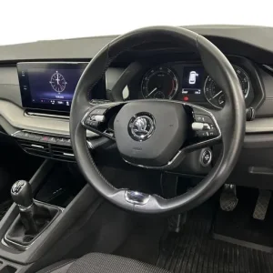 2023 Skoda Octavia 1.0 TSI SE 5dr Estate Petrol Manual - Image 6