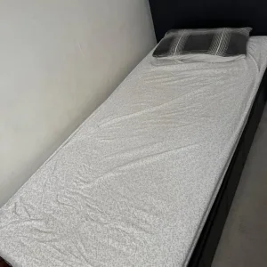 Free single bed ottoman