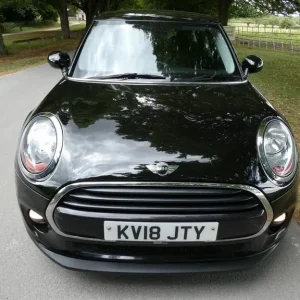 2018 Mini Cooper D 1.5 Diesel 5-door Hatchback - Image 2