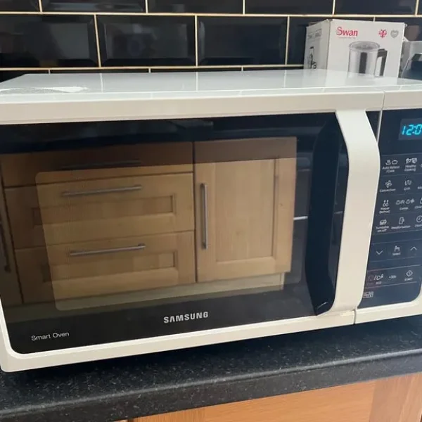Samsung Microwave Oven and Grill