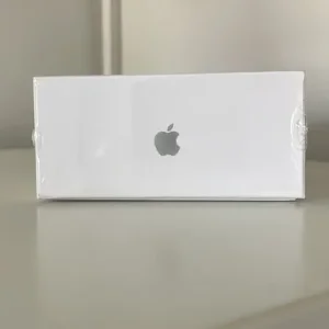 AirPods Pro 2nd gen with MagSafe case (USB-C) - Image 4