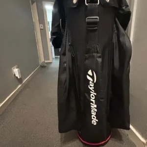 TaylorMade Cart Bag - Image 2