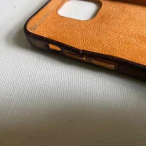 Apple MagSafe iPhone 13 mini leather case - Image 3