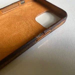 Apple MagSafe iPhone 13 mini leather case - Image 4
