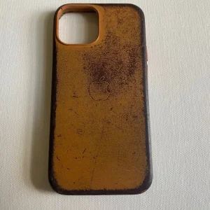 Apple MagSafe iPhone 13 mini leather case