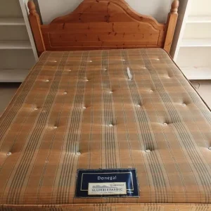 Pine bed frame - Image 4