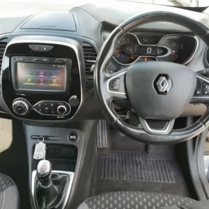 2017 Renault Captur 1.5 dCi Diesel SUV - Image 7