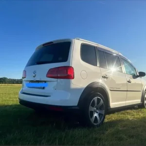 Volkswagen Touran SE TSI 2013 1380cc - Image 3