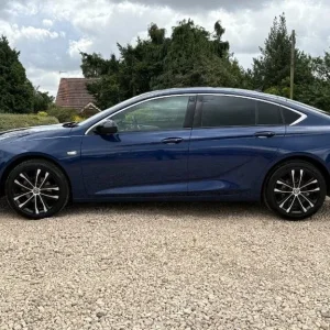 2021 Vauxhall Insignia 1.5 Turbo D Ultimate Nav Grand Sport 5dr Diesel Manual Euro 6 - Image 6
