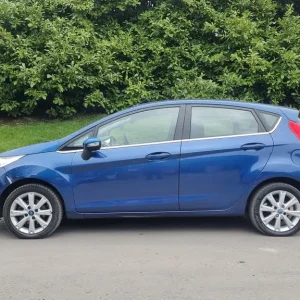 Ford Fiesta 1.4 Automatic 5-door 2009 - Image 6