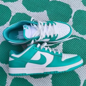Nike Dunk Low Clear Jade UK 10