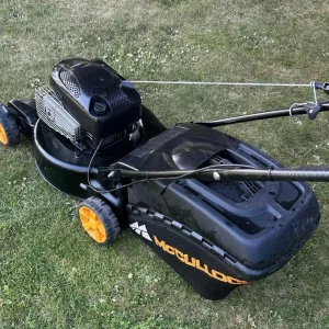 McCulloch Briggs & Stratton 18” lawnmower - Image 7