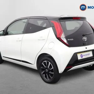 2021 Toyota Aygo 1.0 VVT-i X-Trend 5-door Hatchback - Image 5