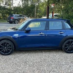 2017 MINI Cooper S 2.0 Petrol Manual Hatchback - Image 3