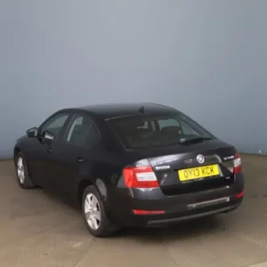 skoda octavia 1.6tdi cr economy 2013 - Image 5