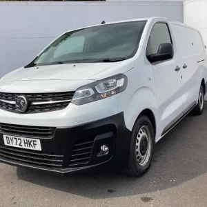 2022 Vauxhall Vivaro 1.5 Turbo D 2900 Dynamic Panel Van - Image 4