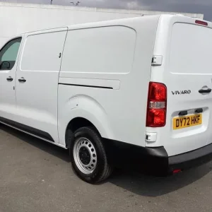 2022 Vauxhall Vivaro 1.5 Turbo D 2900 Dynamic Panel Van - Image 5