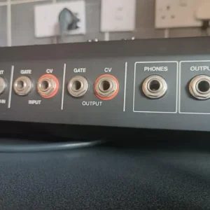 Roland SH09 Monosynth 1979 with a small tweak - Image 5