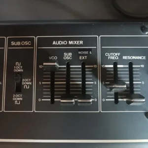 Roland SH09 Monosynth 1979 with a small tweak - Image 6