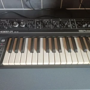 Roland SH09 Monosynth 1979 with a small tweak
