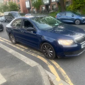 Skoda Octavia Hatchback 2016 1.6 Diesel Semi-Auto - Image 3