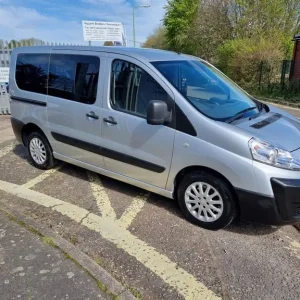 2016 Peugeot Expert Tepee 2.0 HDi Diesel Automatic - Image 3